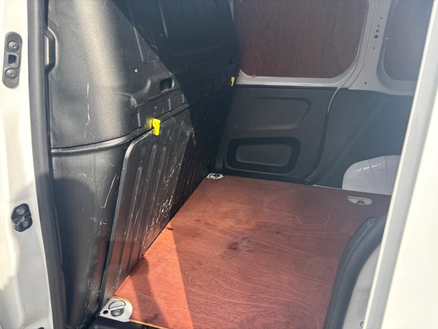 Used Peugeot Partner 2021 for sale - 76027109: Photo 20