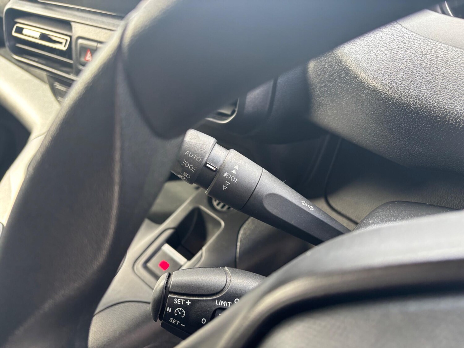 Used Peugeot Partner 2021 for sale - 76027109: Photo 23