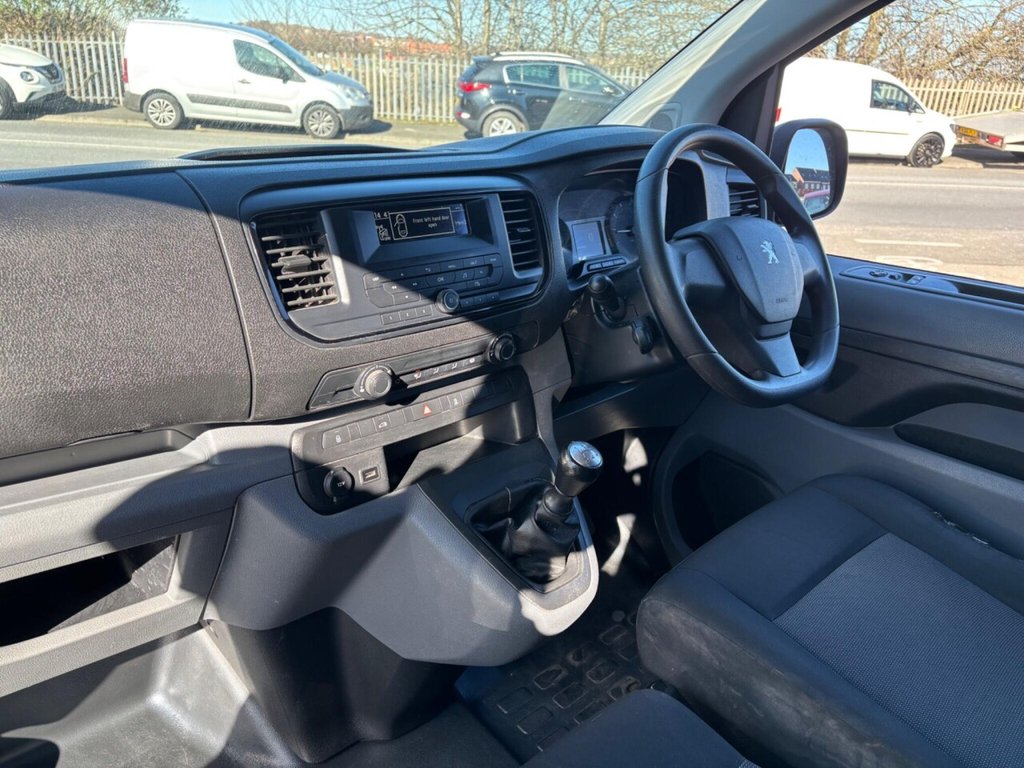 Used Peugeot Expert 2018 for sale - 77792187: Photo 19