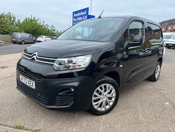 Used Citroen Berlingo 2020 for sale - 75283252: Photo