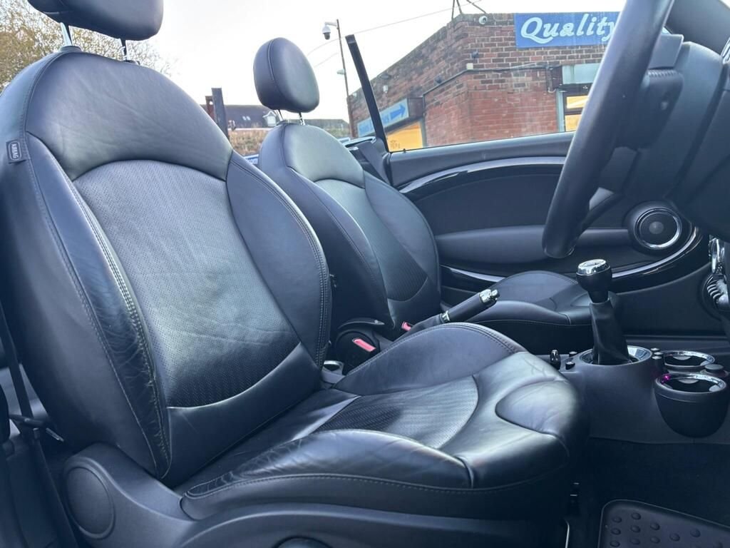 Used MINI Convertible 2015 for sale - 76945383: Photo 22