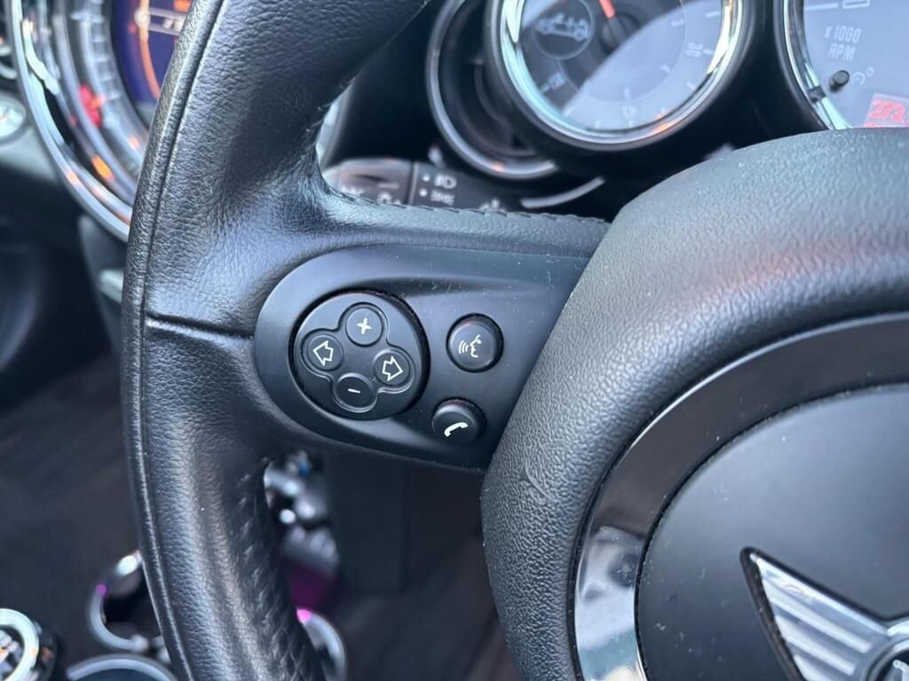 Used MINI Convertible 2015 for sale - 76945383: Photo 31