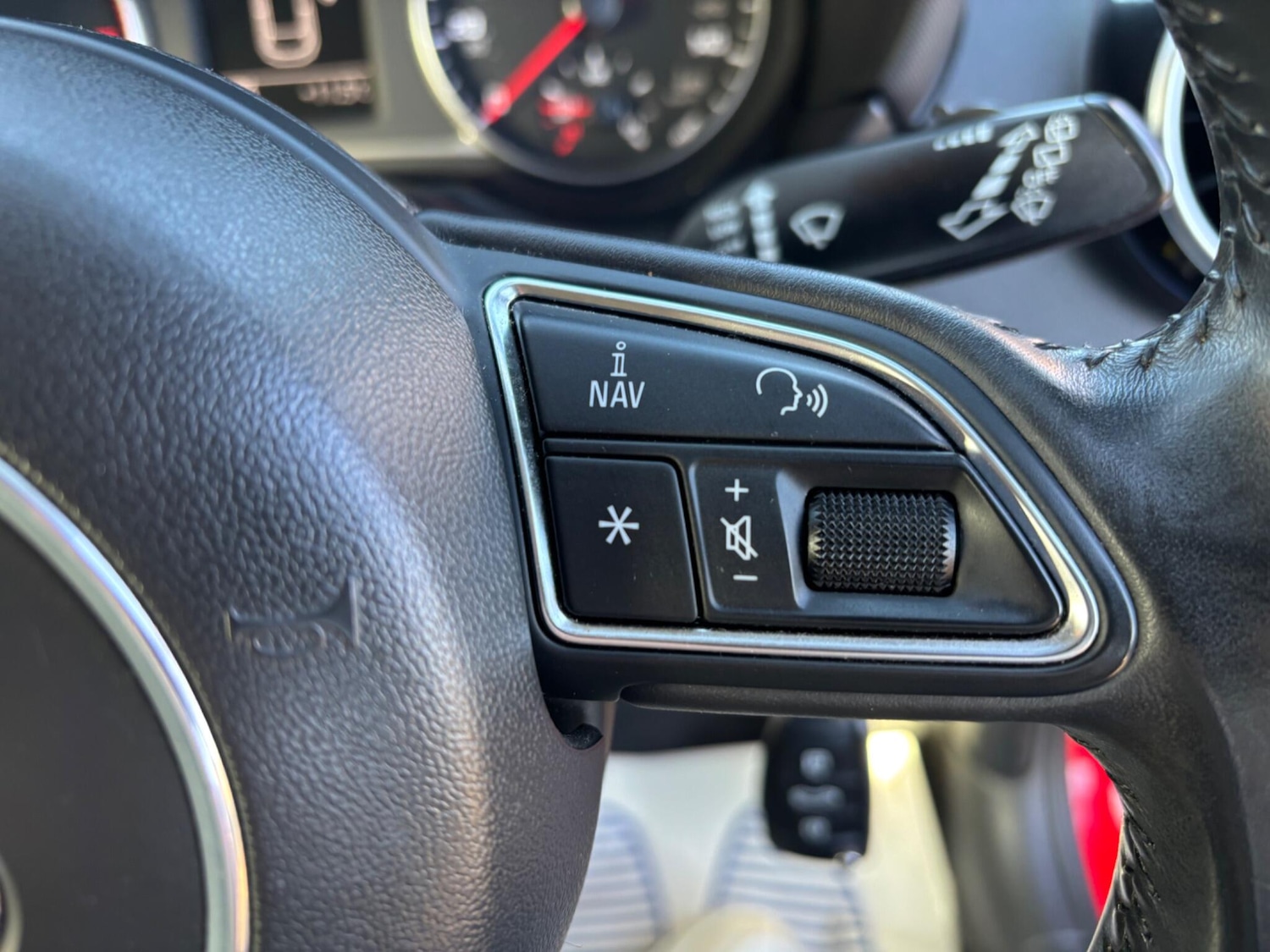 Used Audi A1 2012 for sale - 76425259: Photo 22