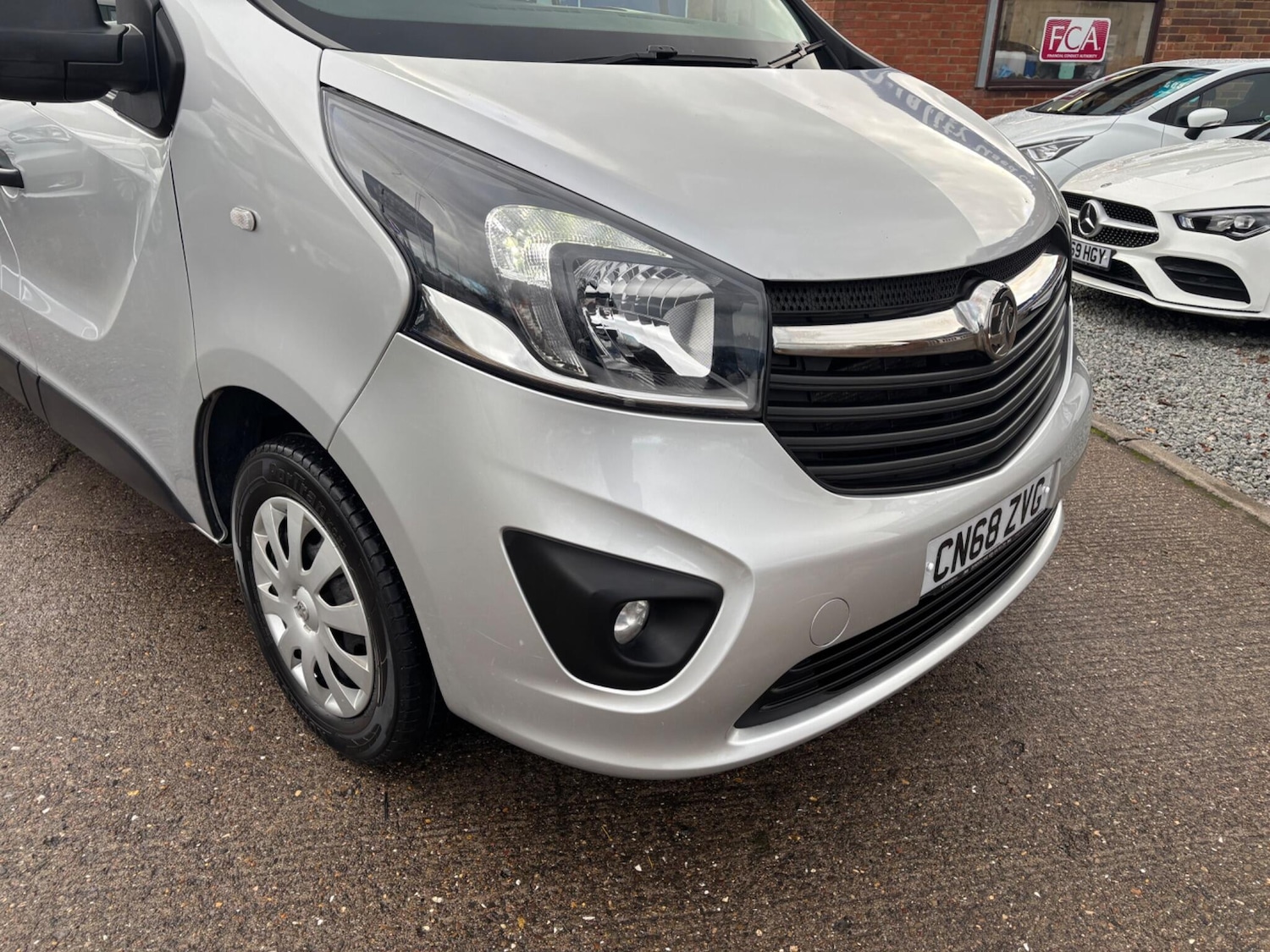 Used Vauxhall Vivaro 2018 for sale - 76689028: Photo 10