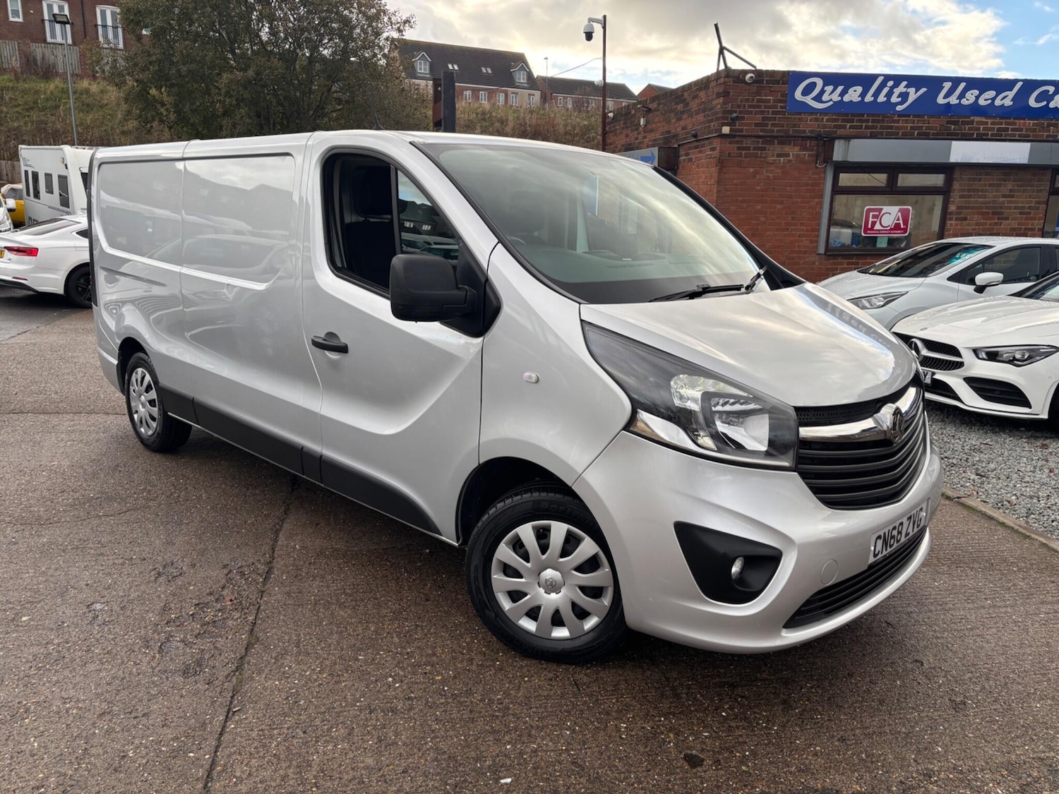 Used Vauxhall Vivaro 2018 for sale - 76689028: Photo 5