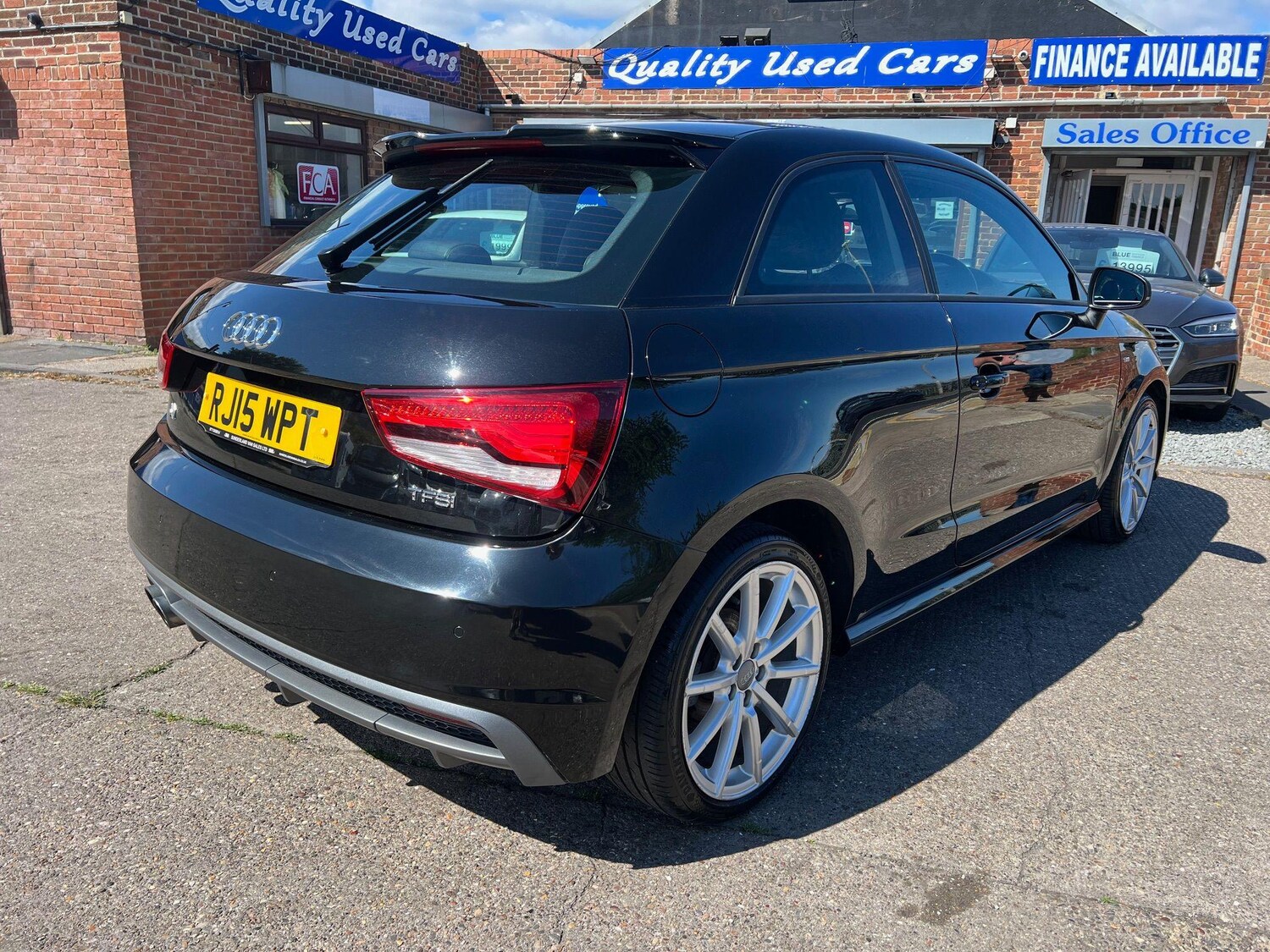 Used Audi A1 2015 for sale - 76027115: Photo 3