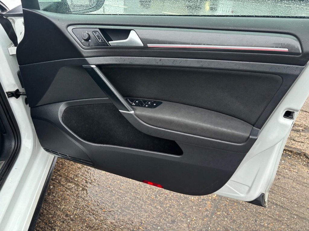 Used Volkswagen Golf 2018 for sale - 77507432: Photo 16