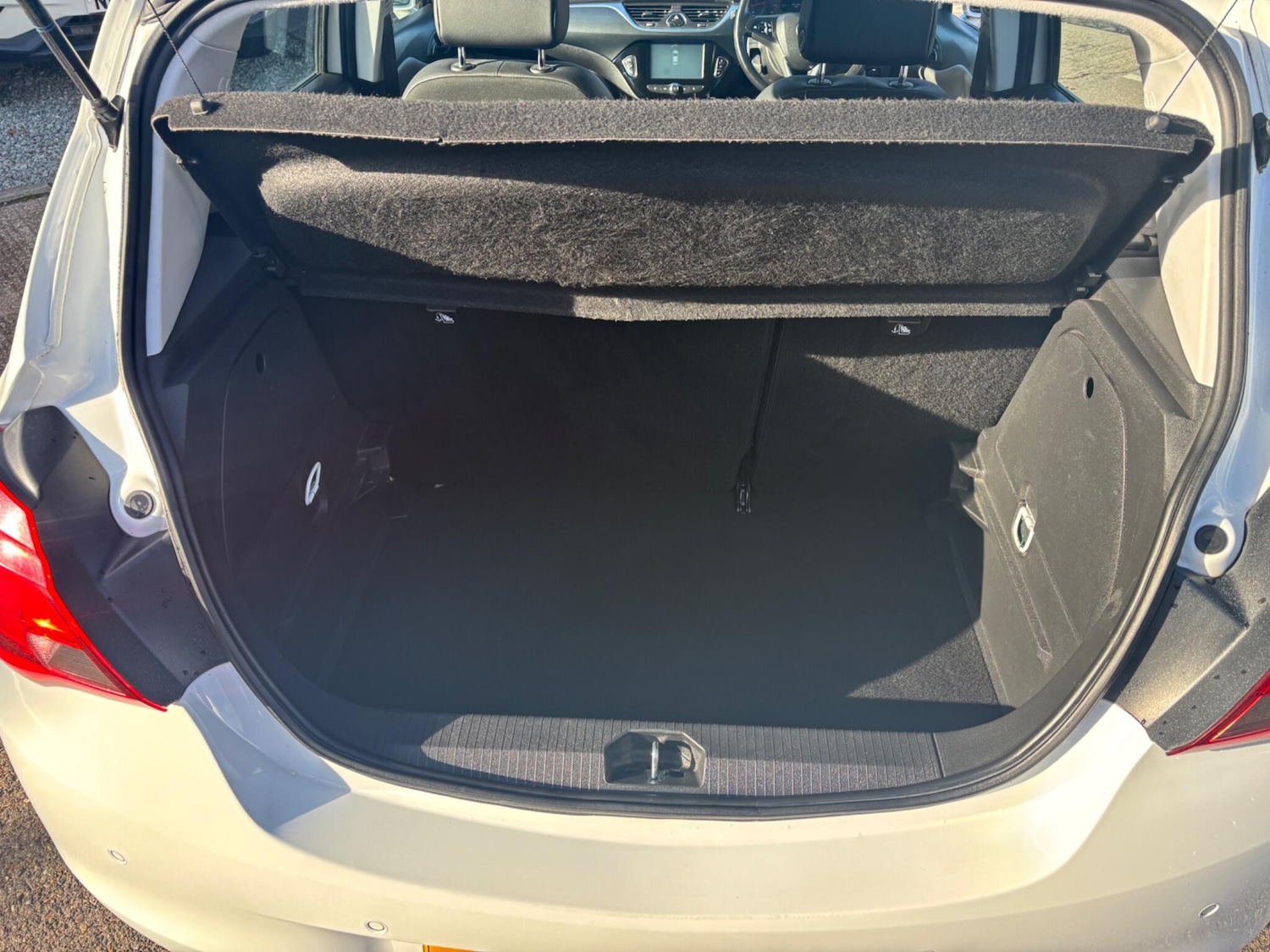 Used Vauxhall Corsa 2016 for sale - 76441280: Photo 19