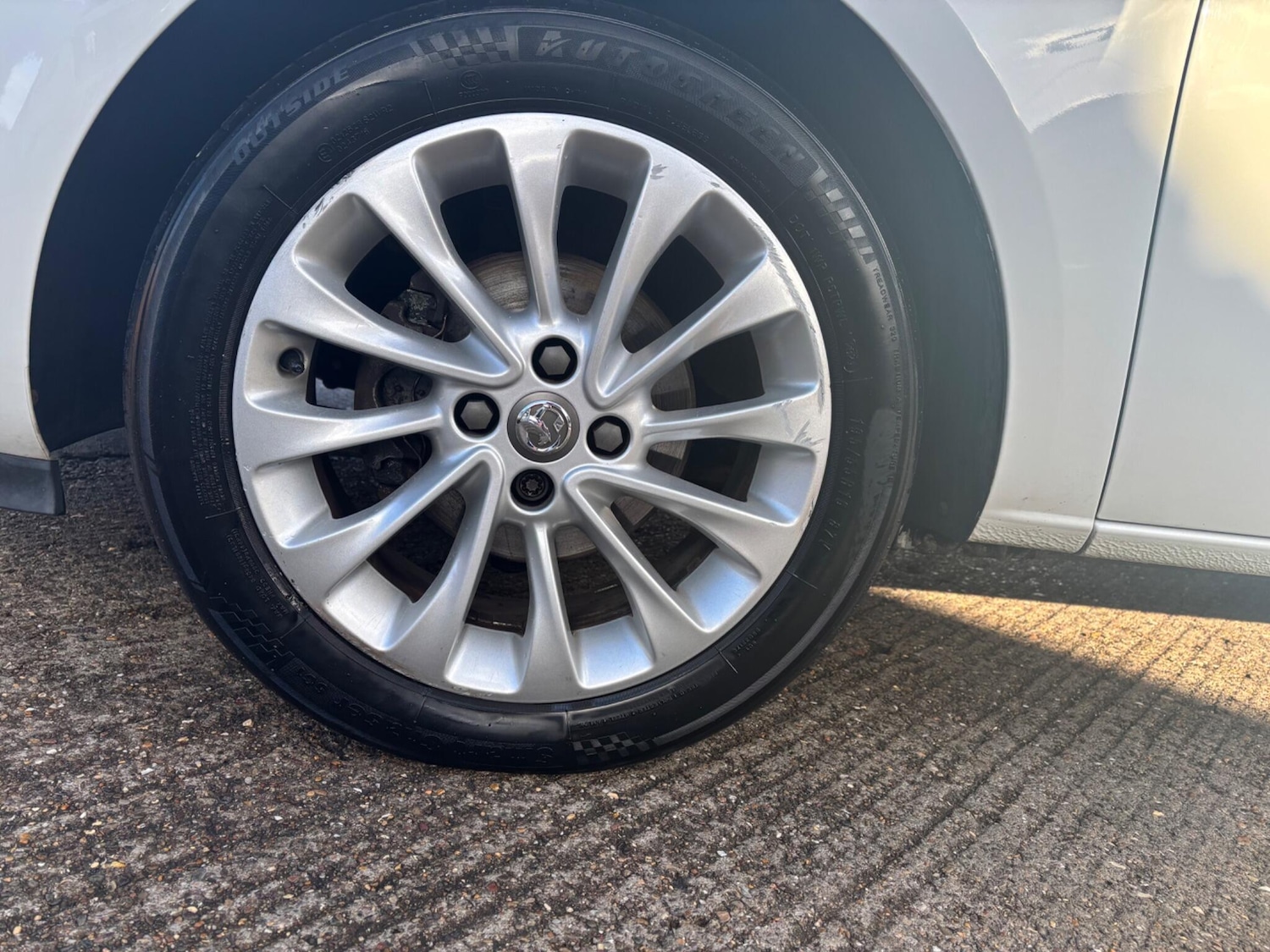 Used Vauxhall Corsa 2016 for sale - 76441280: Photo 6