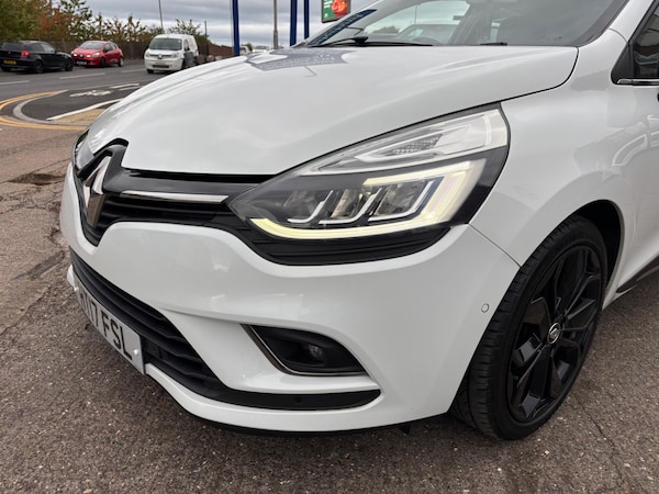 Used Renault Clio 2017 for sale - 76201066: Photo 10