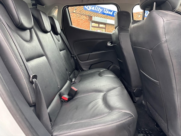 Used Renault Clio 2017 for sale - 76201066: Photo 17