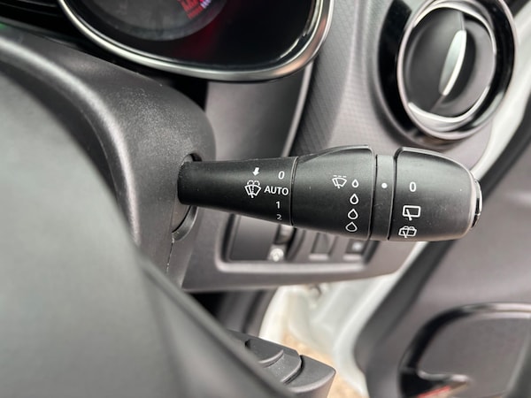 Used Renault Clio 2017 for sale - 76201066: Photo 24