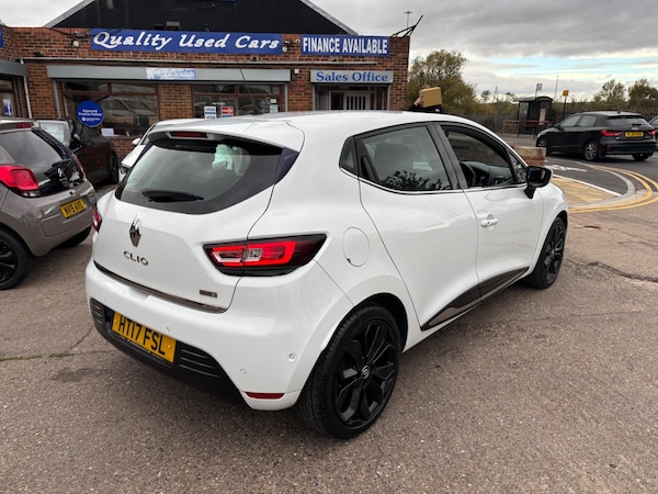 Used Renault Clio 2017 for sale - 76201066: Photo 3