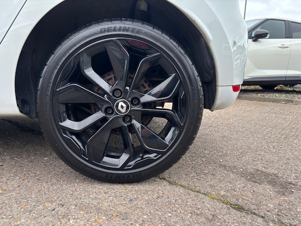 Used Renault Clio 2017 for sale - 76201066: Photo 6