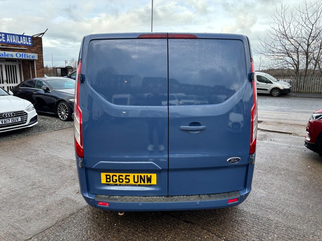 Used Ford Transit Custom 2015 for sale - 77547320: Photo 10