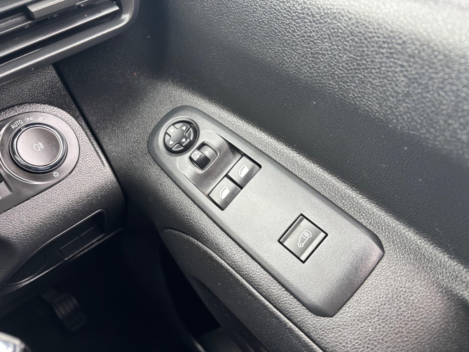 Used Vauxhall Combo 2021 for sale - 76138569: Photo 18