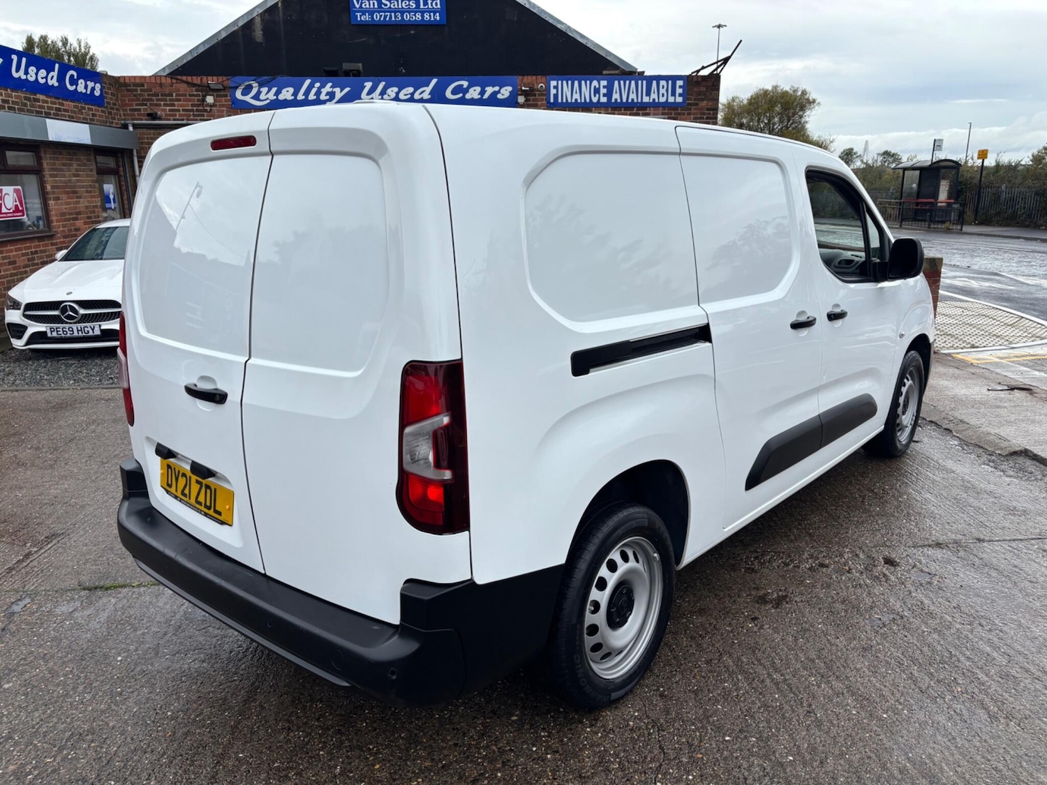 Used Vauxhall Combo 2021 for sale - 76138569: Photo 3