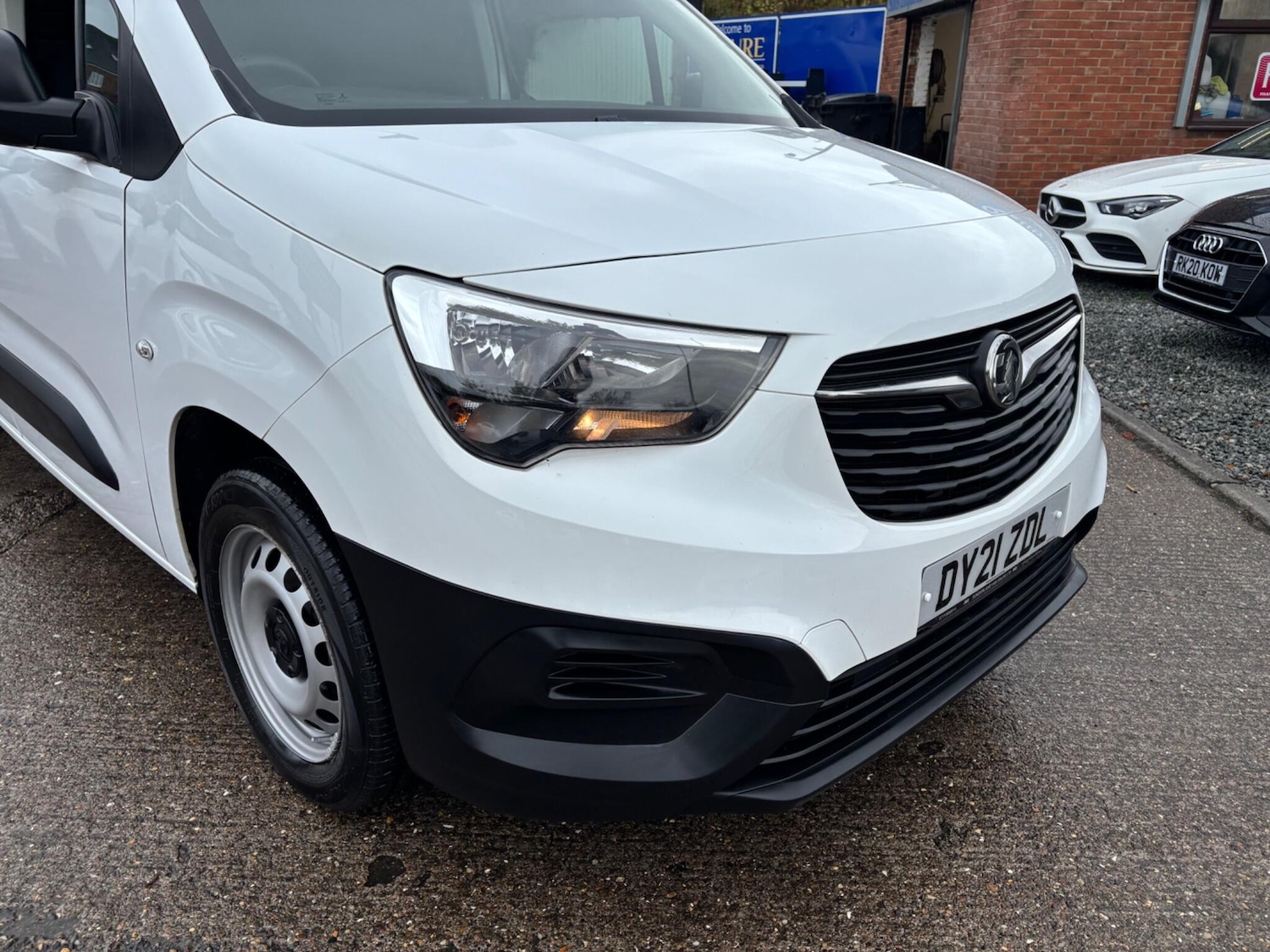 Used Vauxhall Combo 2021 for sale - 76138569: Photo 9