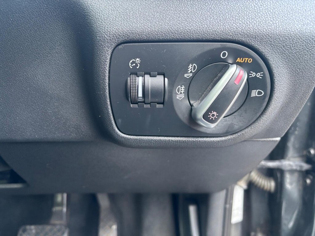 Used Audi A1 2012 for sale - 77693167: Photo 17