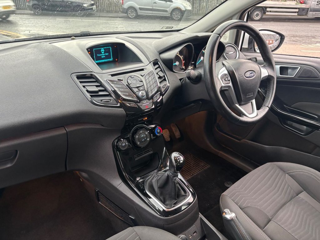 Used Ford Fiesta 2015 for sale - 77302820: Photo 22