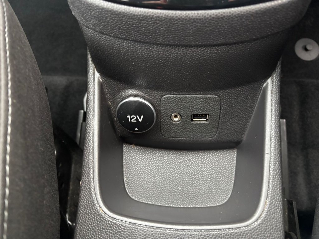 Used Ford Fiesta 2015 for sale - 77302820: Photo 23