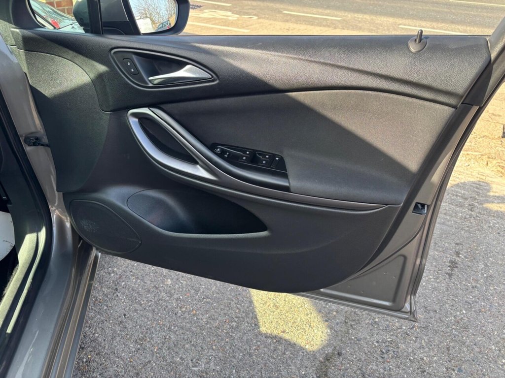 Used Vauxhall Astra 2016 for sale - 77936876: Photo 11