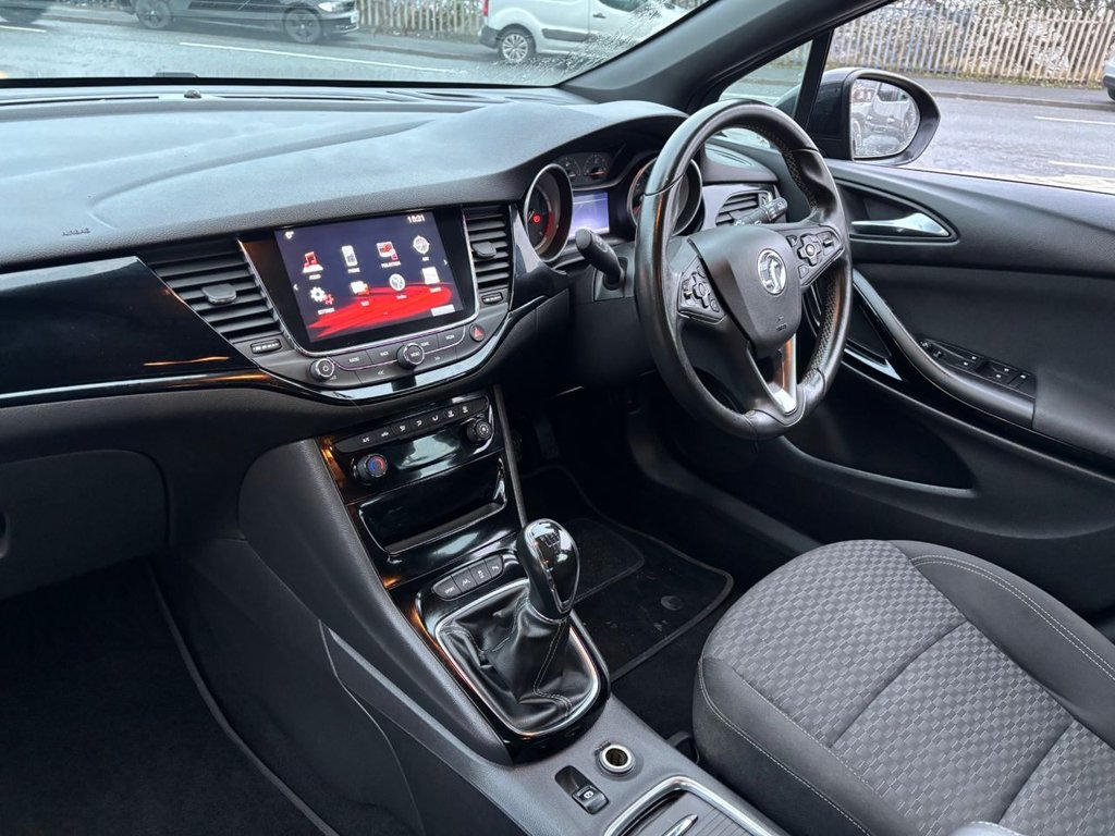 Used Vauxhall Astra 2017 for sale - 77250703: Photo 19