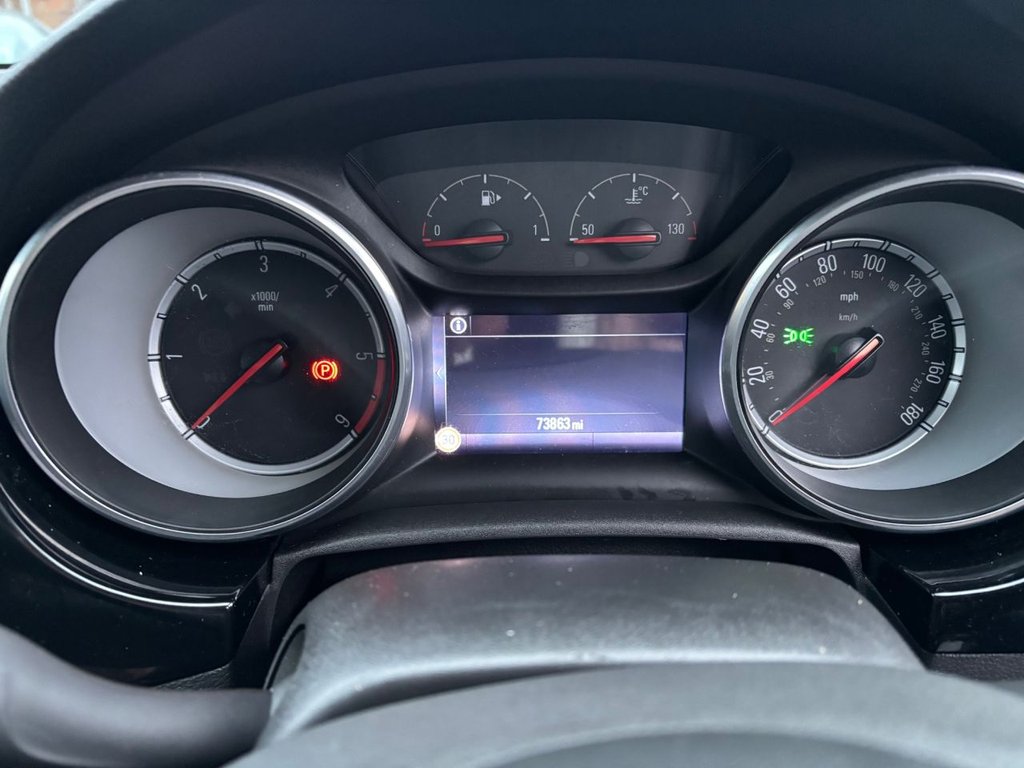 Used Vauxhall Astra 2017 for sale - 77250703: Photo 22