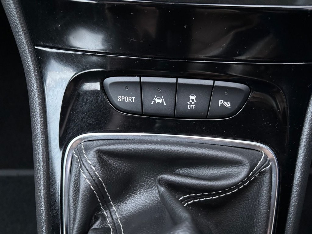 Used Vauxhall Astra 2017 for sale - 77250703: Photo 24