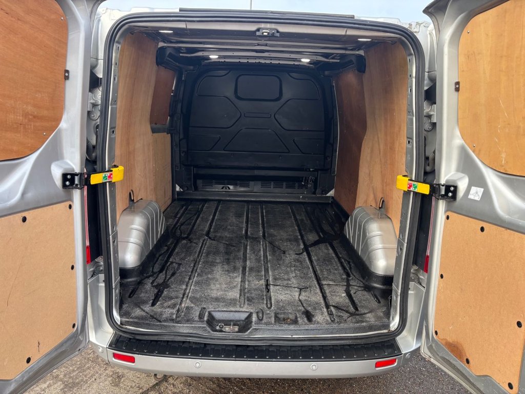Used Ford Transit Custom 2021 for sale - 77356017: Photo 16