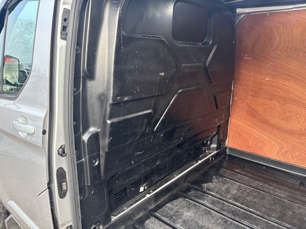 Used Ford Transit Custom 2021 for sale - 77356017: Photo 18