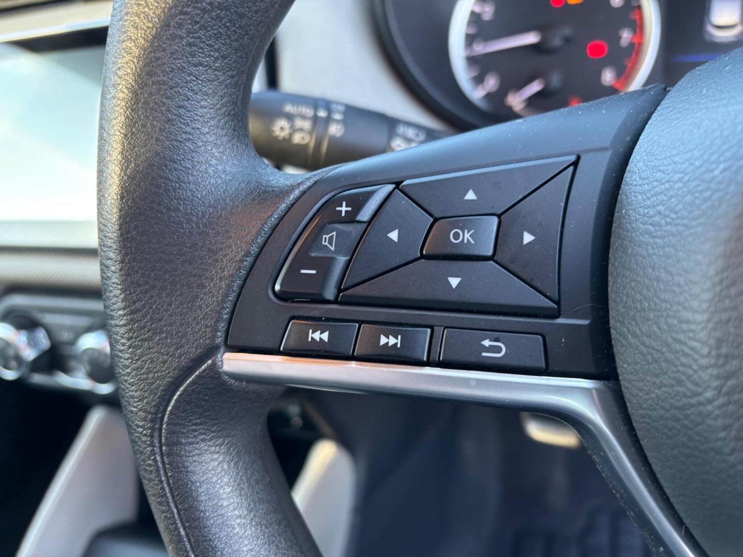 Used Nissan Micra 2019 for sale - 76657037: Photo 24