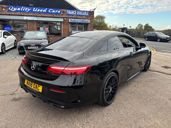 Used Mercedes-Benz E-Class 2018 for sale - 76084736: Photo 11