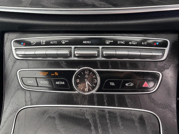 Used Mercedes-Benz E-Class 2018 for sale - 76084736: Photo 30