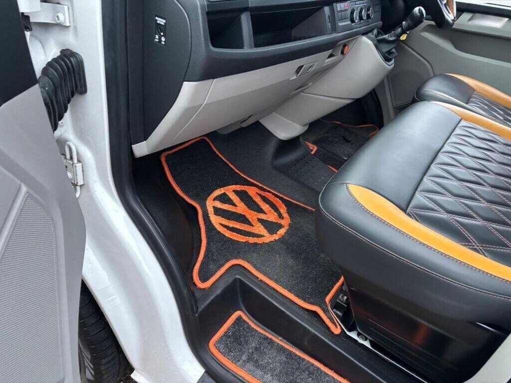 Used Volkswagen Transporter 2018 for sale - 77693649: Photo 36