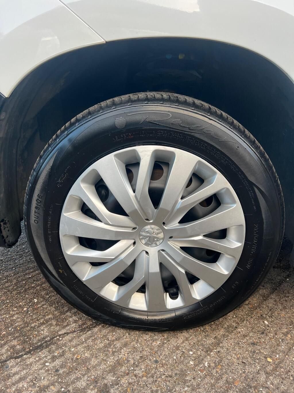 Used Peugeot Partner 2022 for sale - 76945375: Photo 10