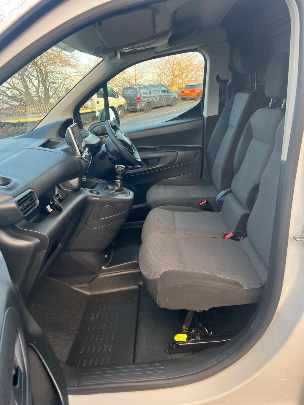 Used Peugeot Partner 2022 for sale - 76945375: Photo 16