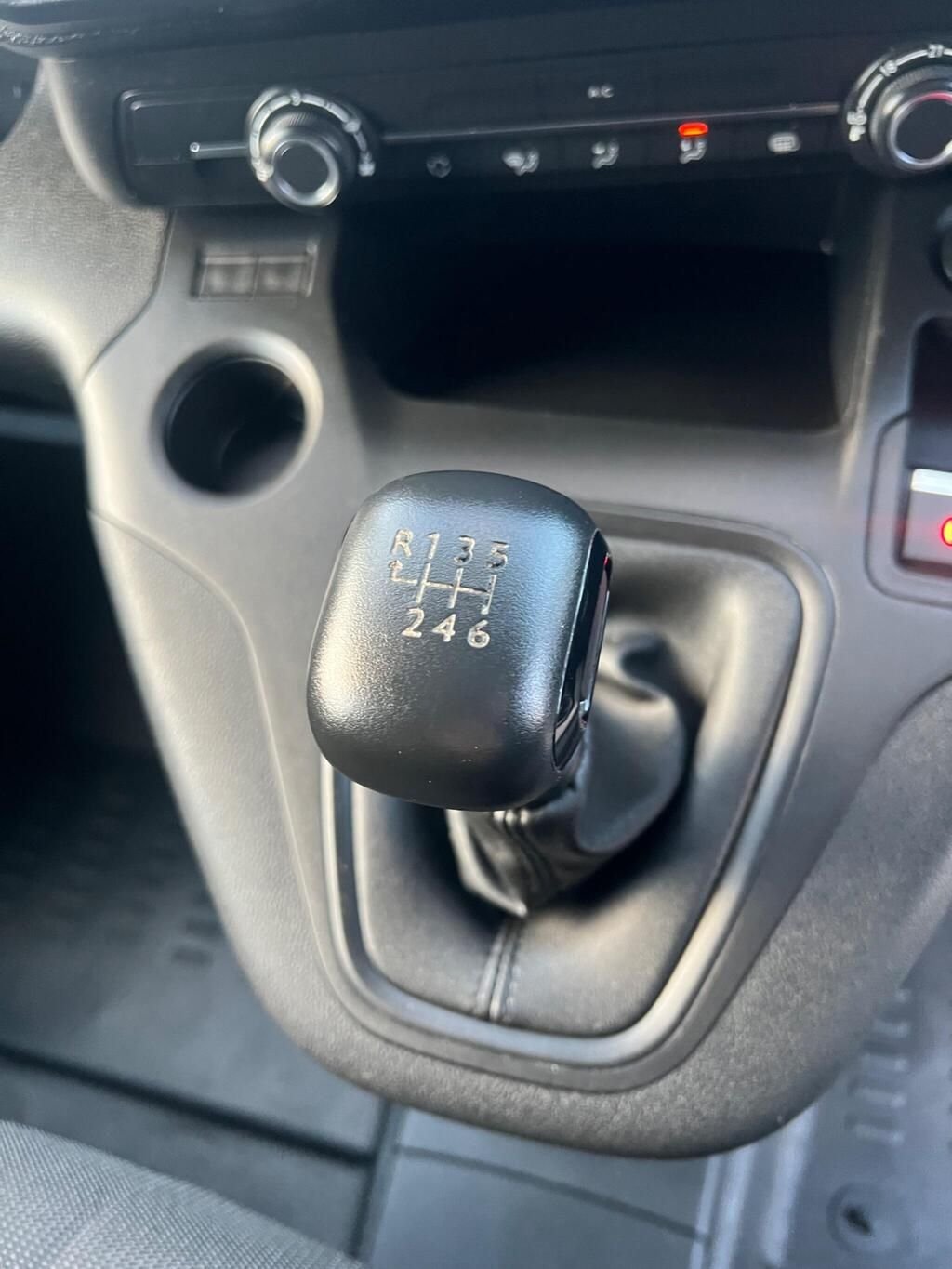 Used Peugeot Partner 2022 for sale - 76945375: Photo 18