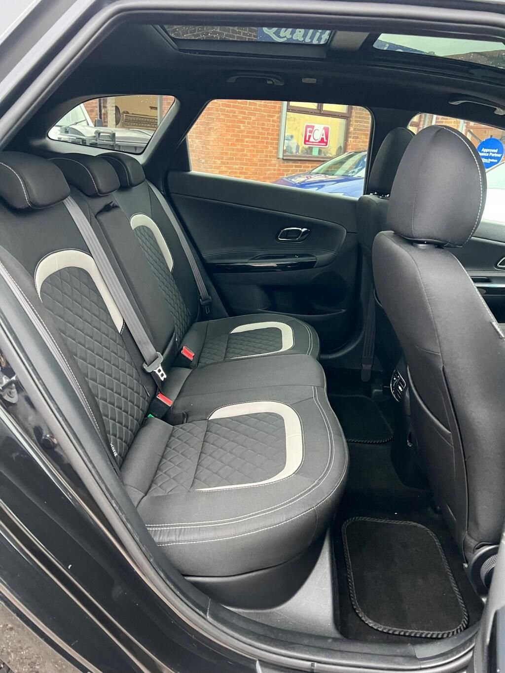 Used Kia Ceed 2018 for sale - 76945340: Photo 18