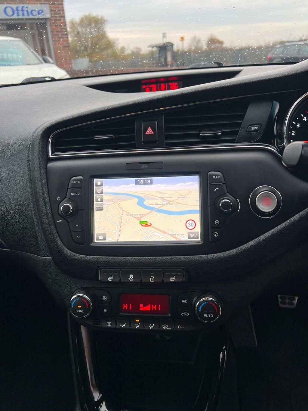 Used Kia Ceed 2018 for sale - 76945340: Photo 26