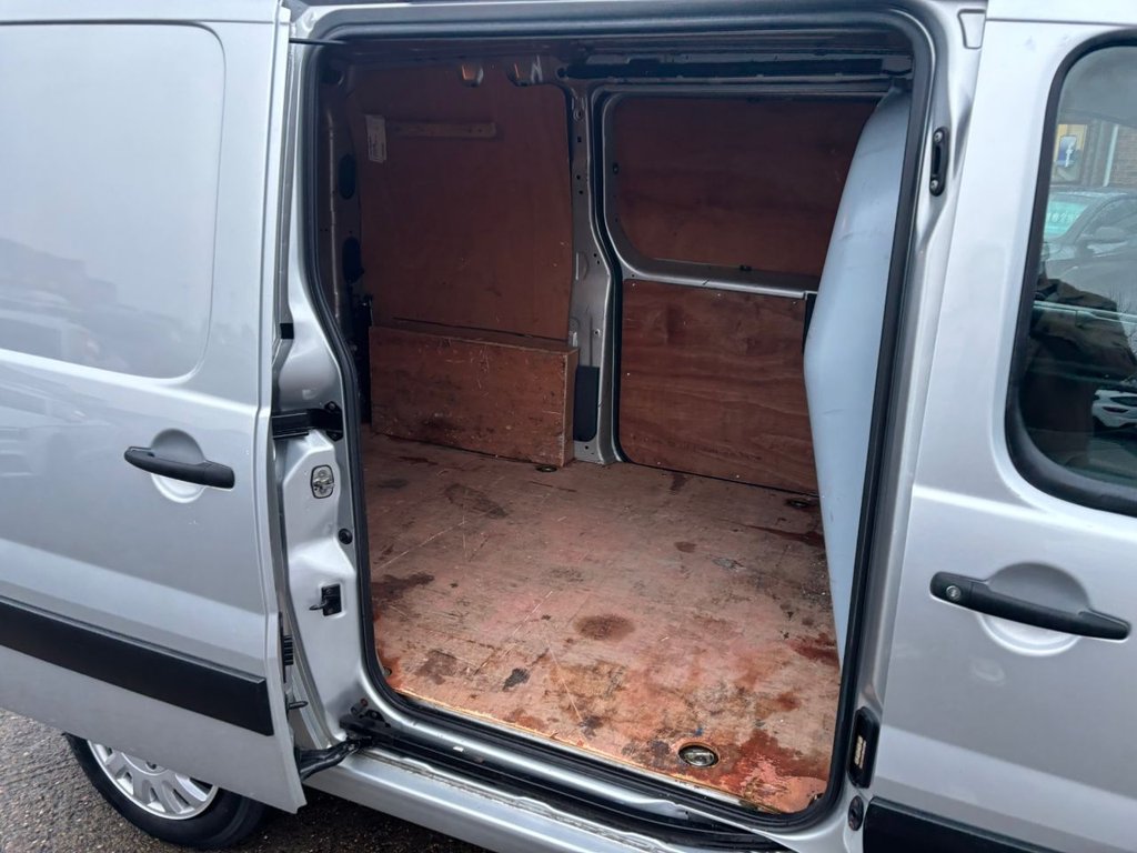 Used Citroen Dispatch 2015 for sale - 77302185: Photo 16