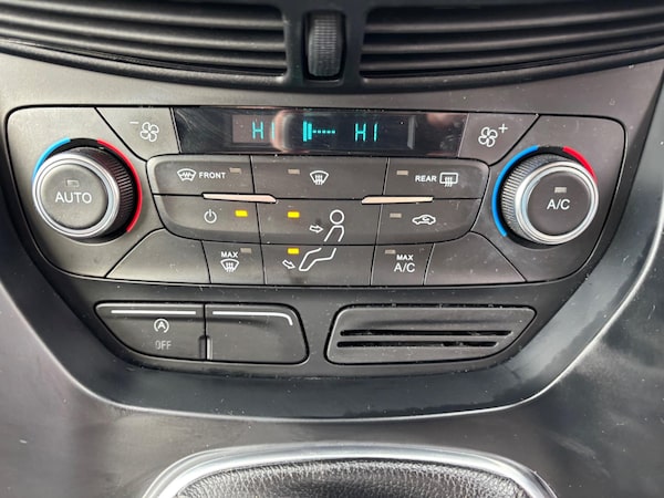 Used Ford Kuga 2017 for sale - 76325912: Photo 29