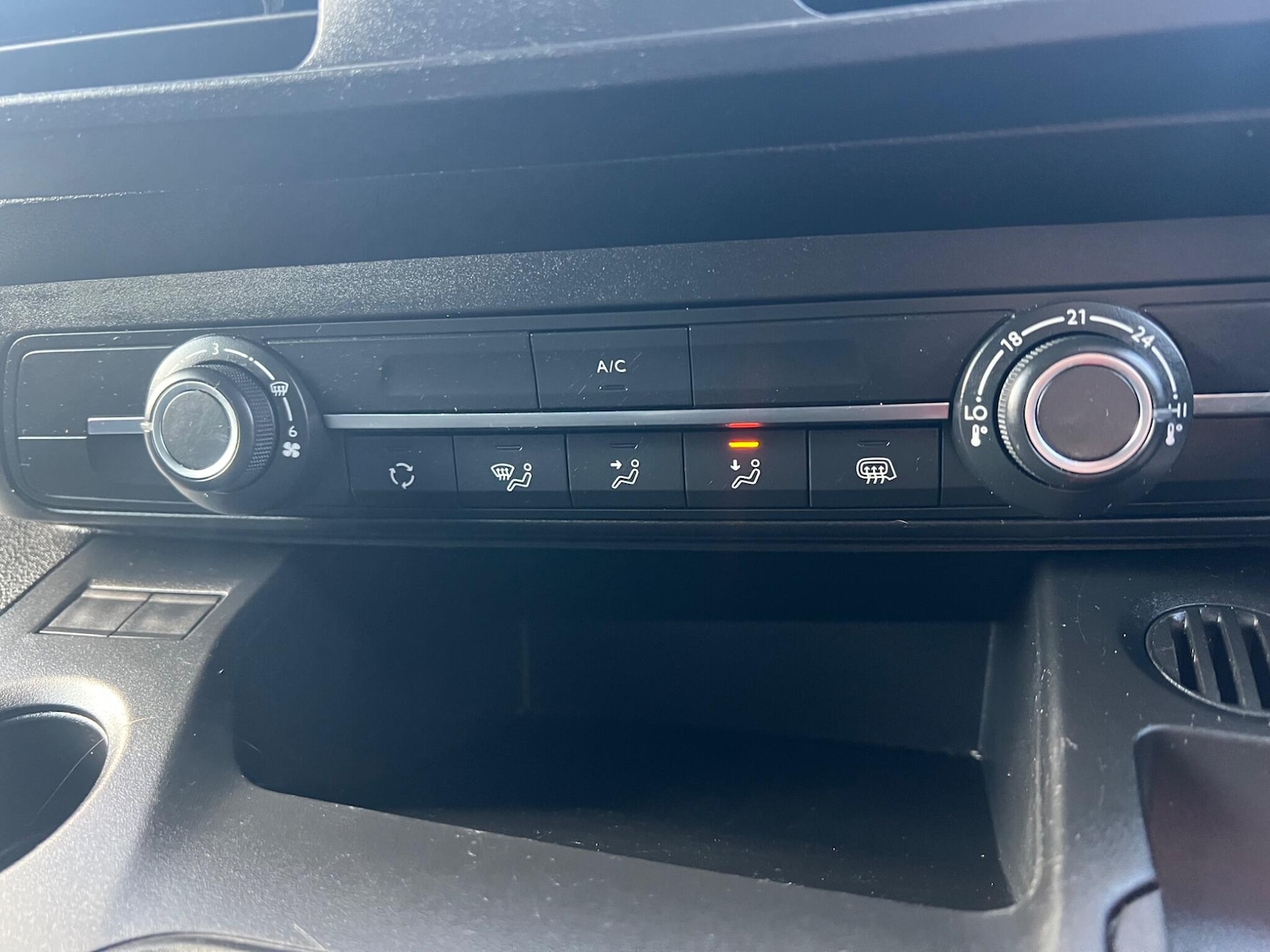 Used Peugeot Partner 2022 for sale - 76898594: Photo 17