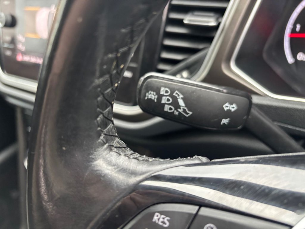 Used Volkswagen T-Roc 2018 for sale - 77188773: Photo 35