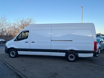 Used Mercedes-Benz Sprinter 2022 for sale - 76780760: Photo