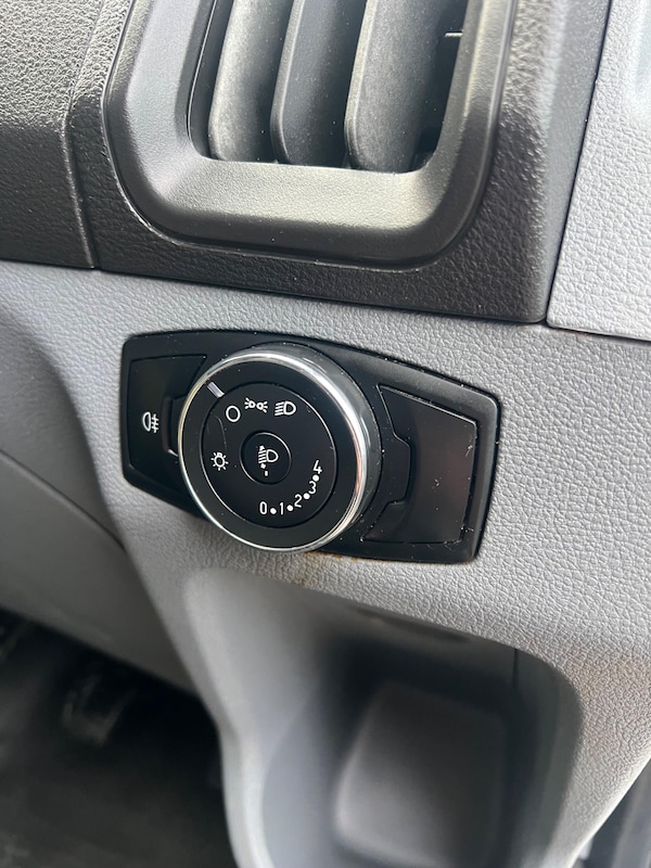 Used Ford Transit 2018 for sale - 76307100: Photo 23