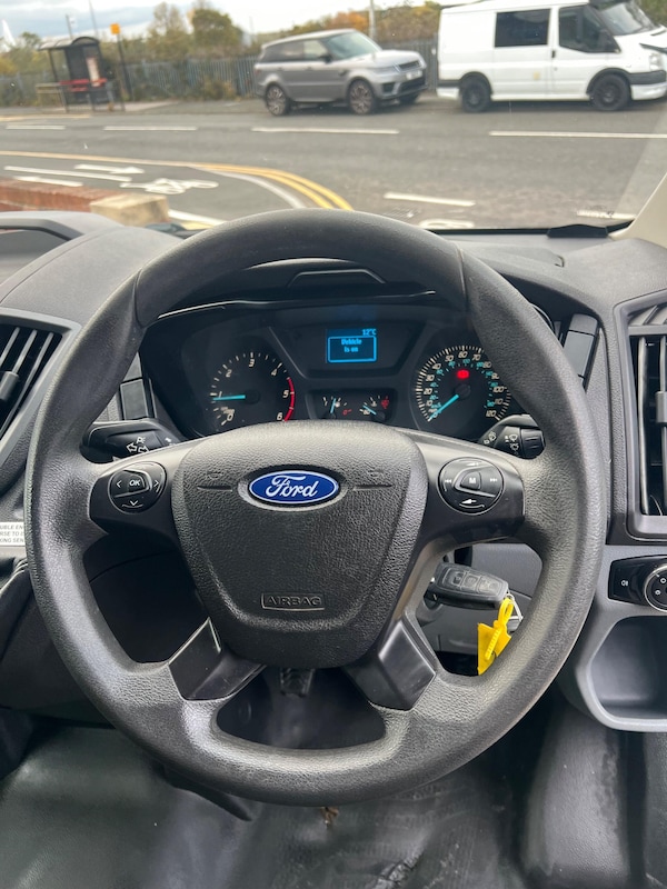 Used Ford Transit 2018 for sale - 76307100: Photo 26