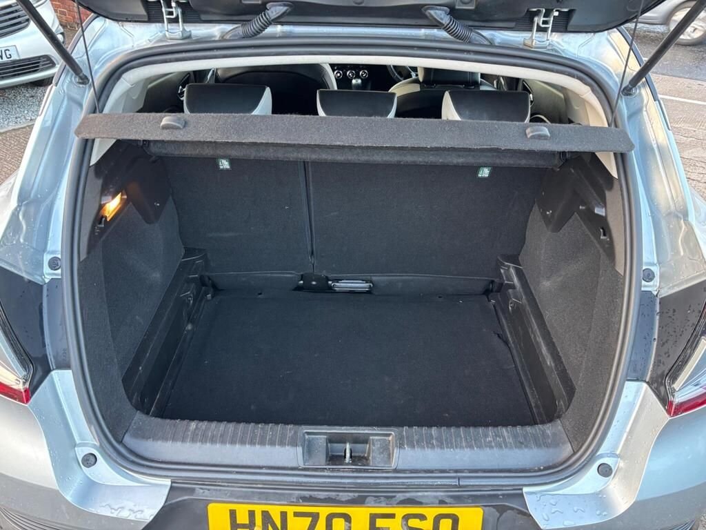 Used Renault Captur 2020 for sale - 76945353: Photo 21