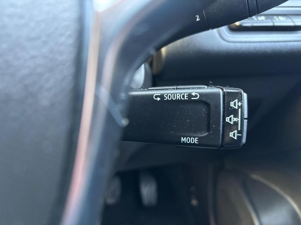 Used Renault Captur 2020 for sale - 76945353: Photo 38