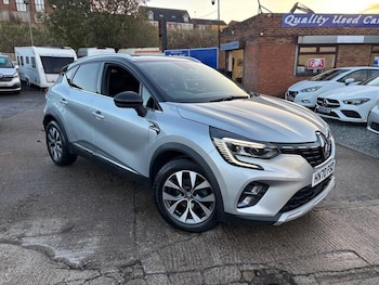 Used Renault Captur 2020 for sale - 76945353: Photo